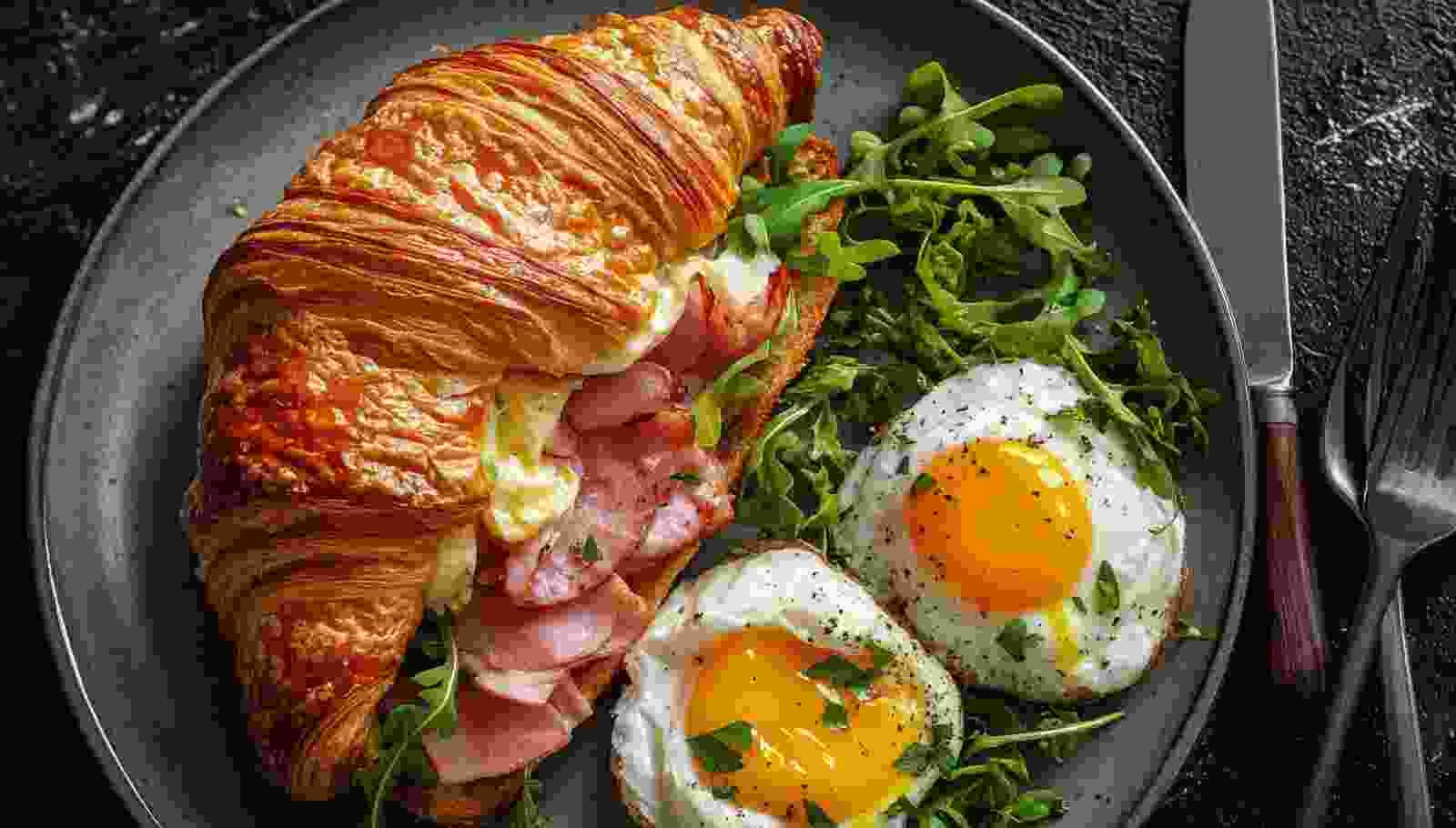 Must-Try Street Foods Around the World.